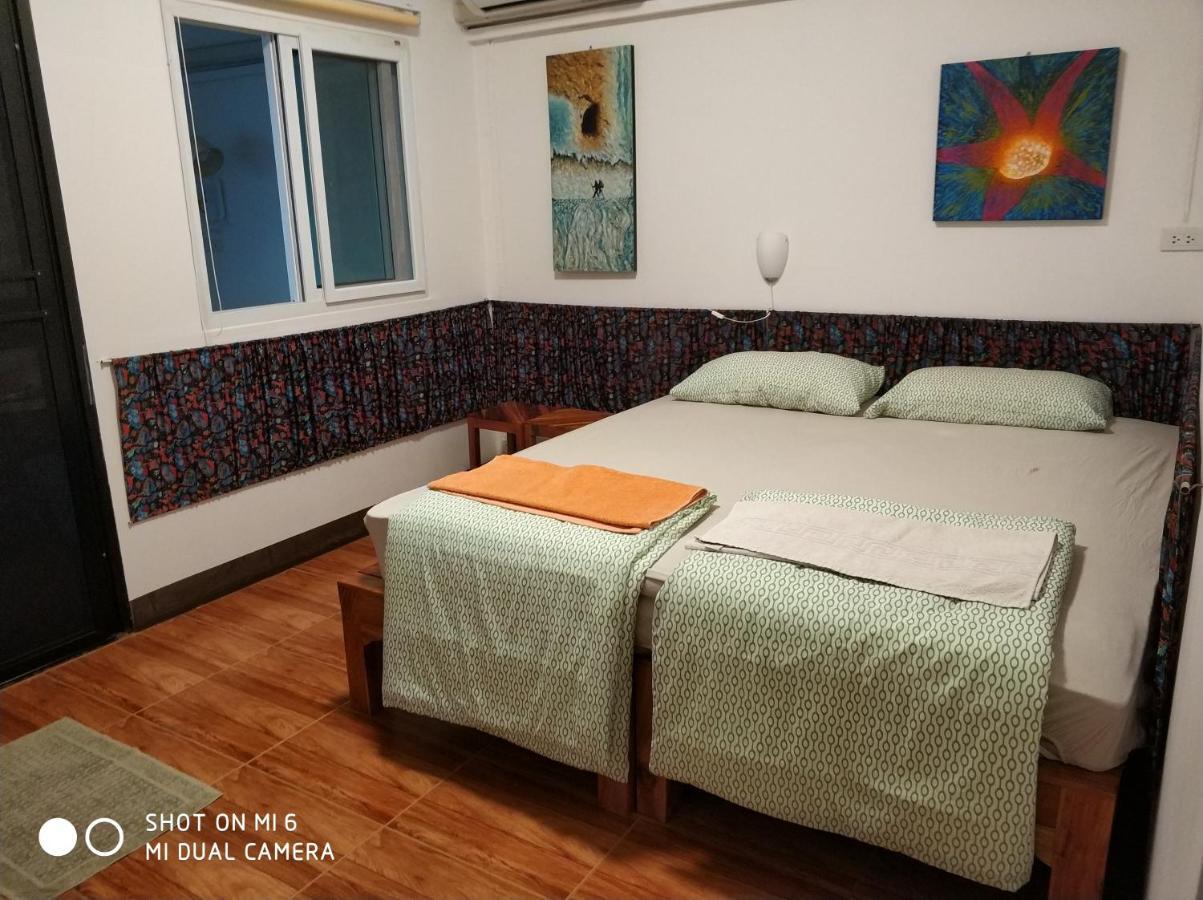 Studio Apartment 12 Floor Close To Mrt In Hua Mak Bangkok Exterior photo